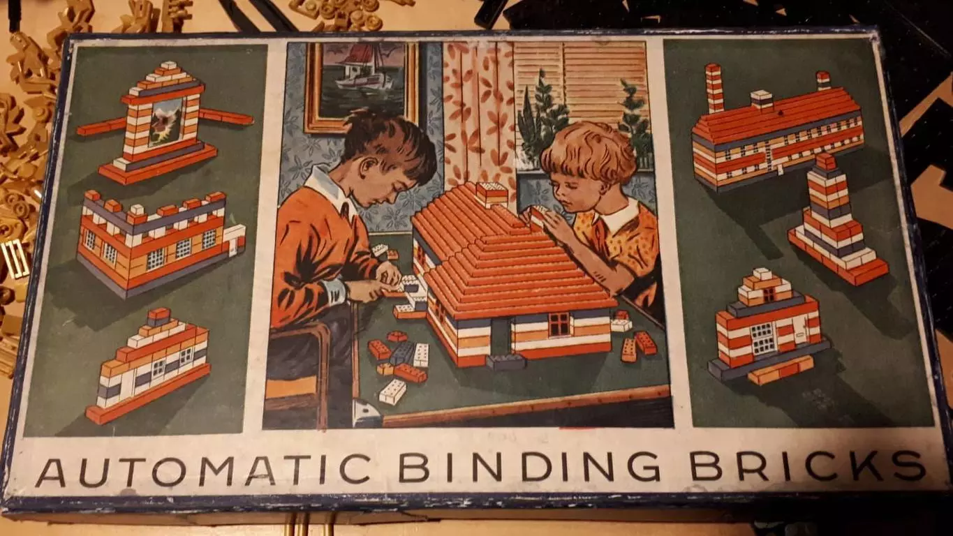 Automatic binding block 01