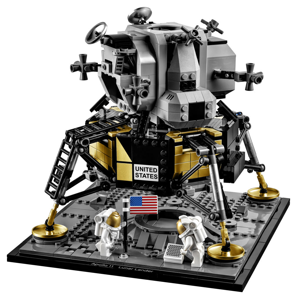 10266 Back 01 Lunar Lander