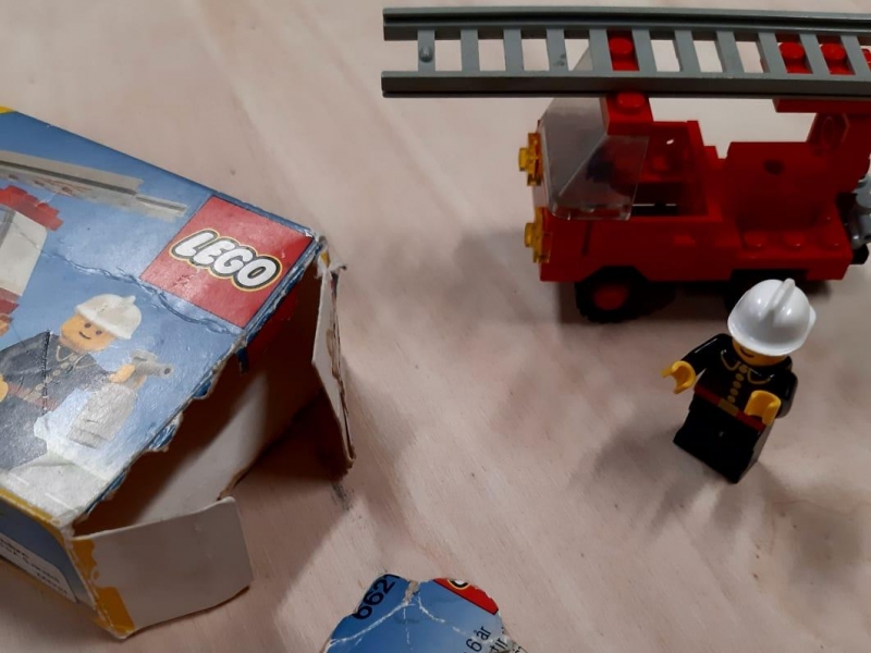 LEGO® 6621: come fare il restauro di una scatola LEGO