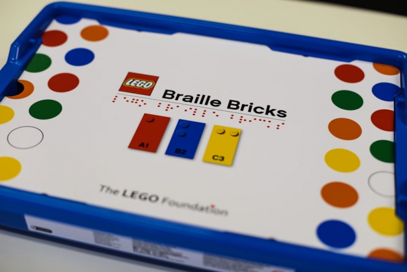 Braille Bricks, LEGO® produrrà mattoncini per bambini non vedenti